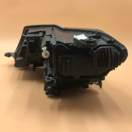 2025 Hot Sale Auto Part Headlights Left Right for VW Virtus Chinese Car Parts OE 19D941773/19D941774